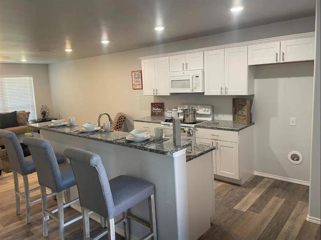 8424 10th Place, Lubbock, TX 79416