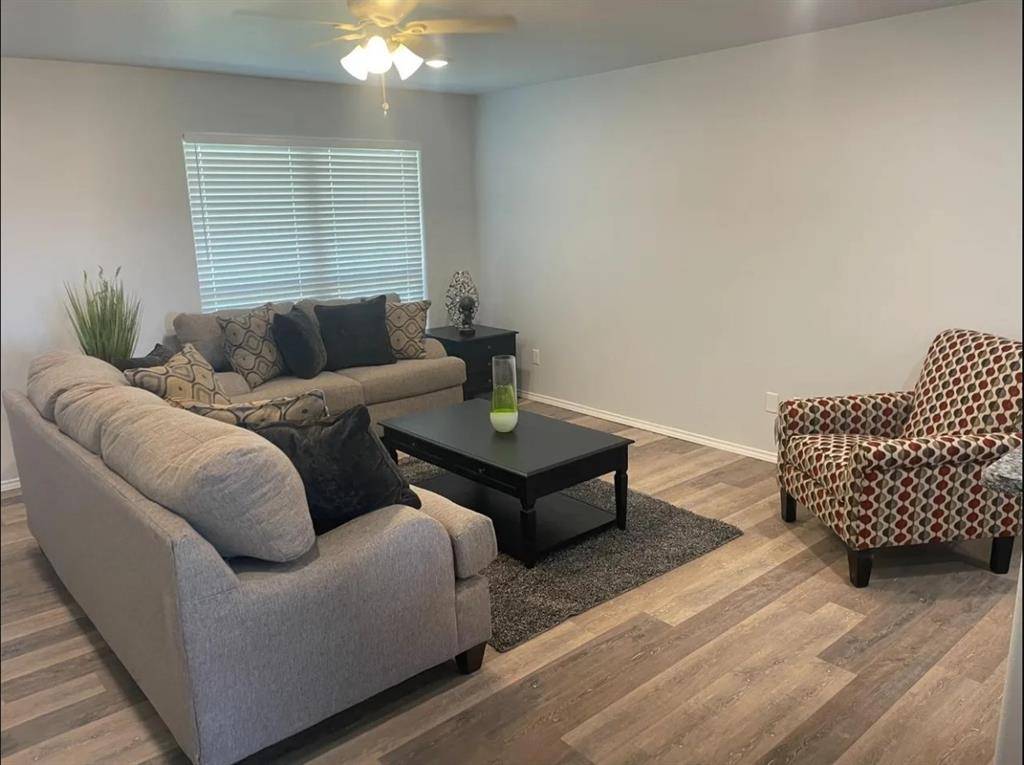 8424 10th Place, Lubbock, TX 79416