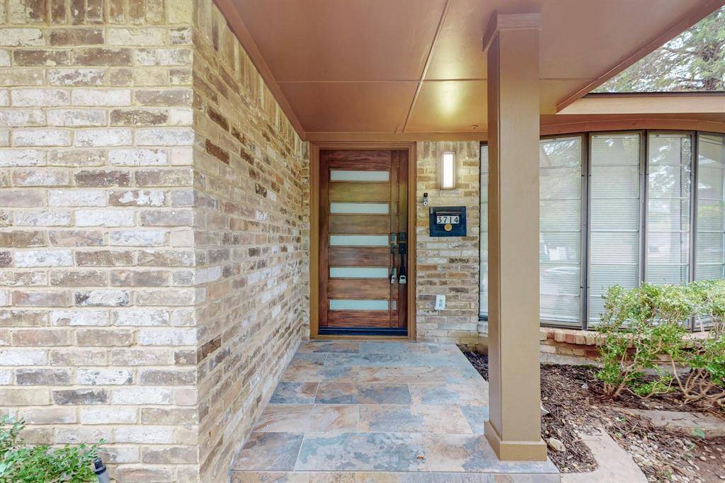 3714 Kiest Knoll Drive, Dallas, TX 75233