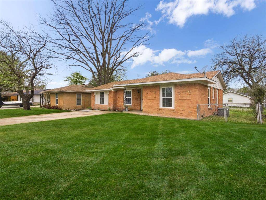 1601 Crestridge Drive, Mesquite, TX 75149