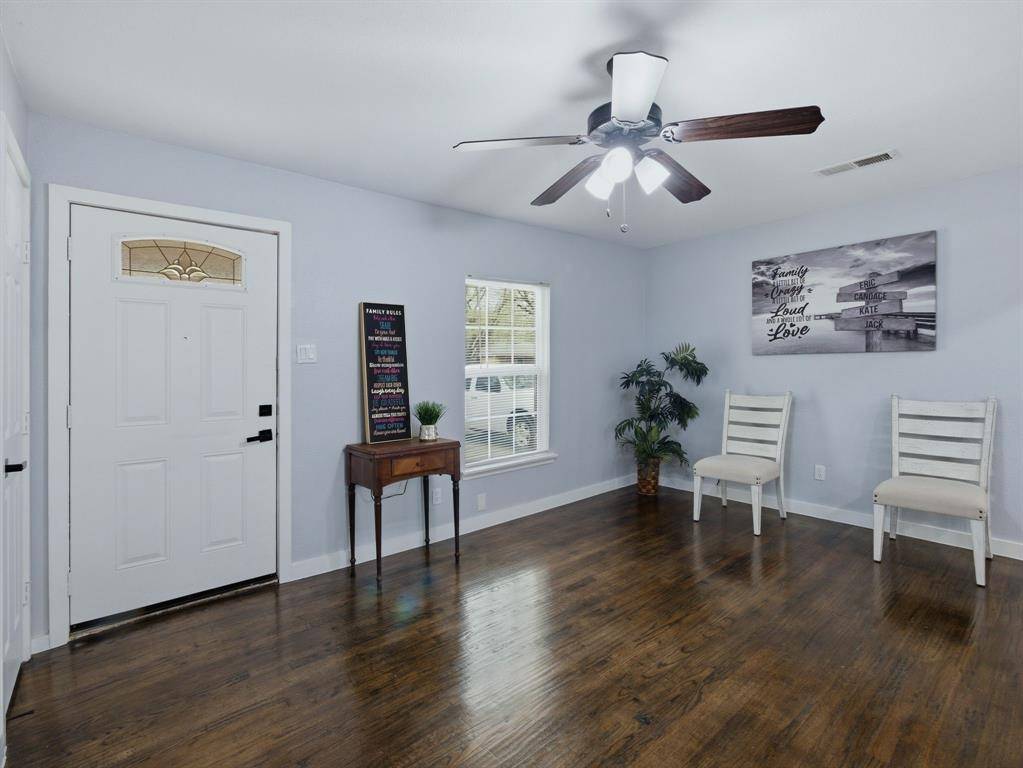 1601 Crestridge Drive, Mesquite, TX 75149