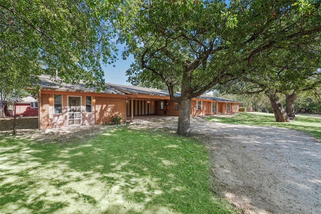 3055 Midway Road, Grapevine, TX 76092