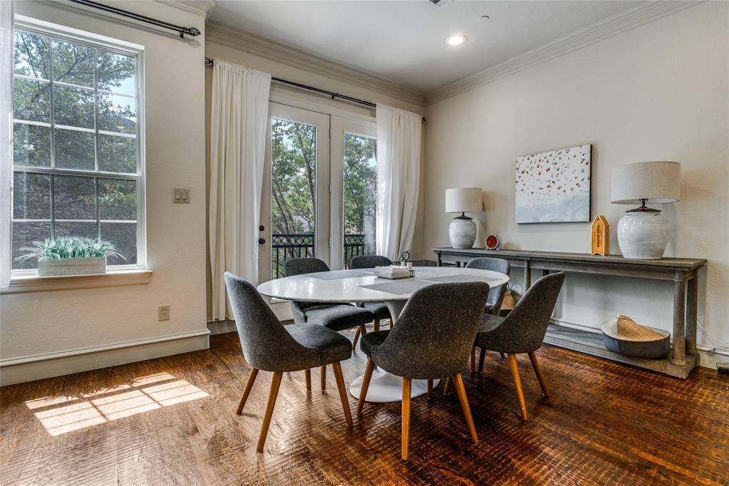 4045 Winsor Drive, Farmers Branch, TX 75244