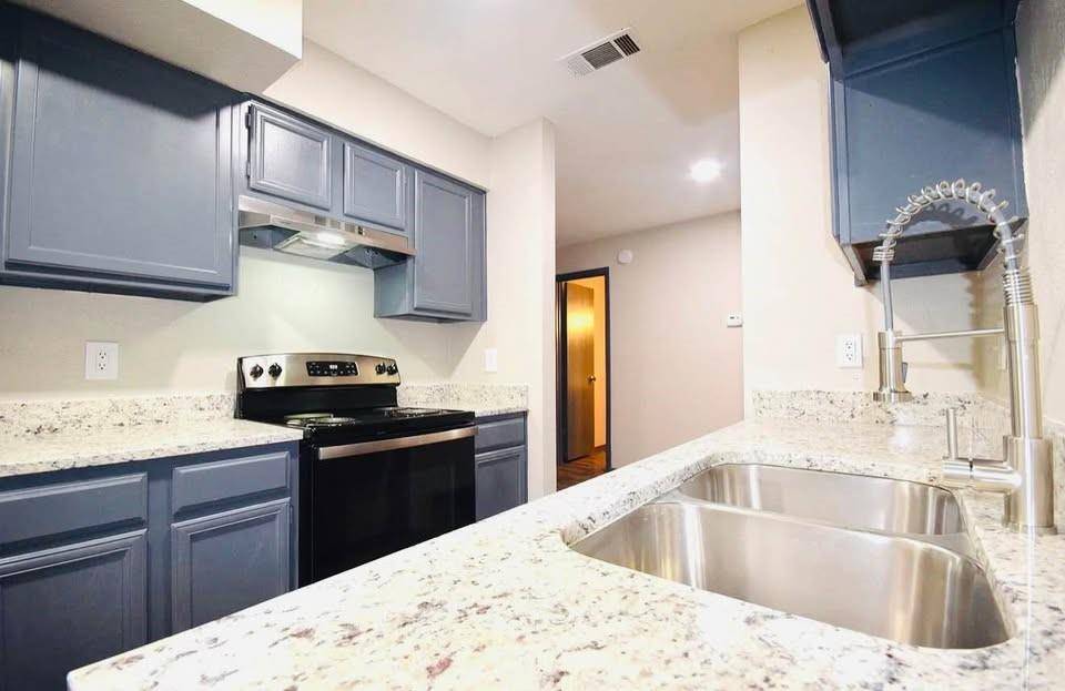 9696 Walnut Street #2012, Dallas, TX 75243