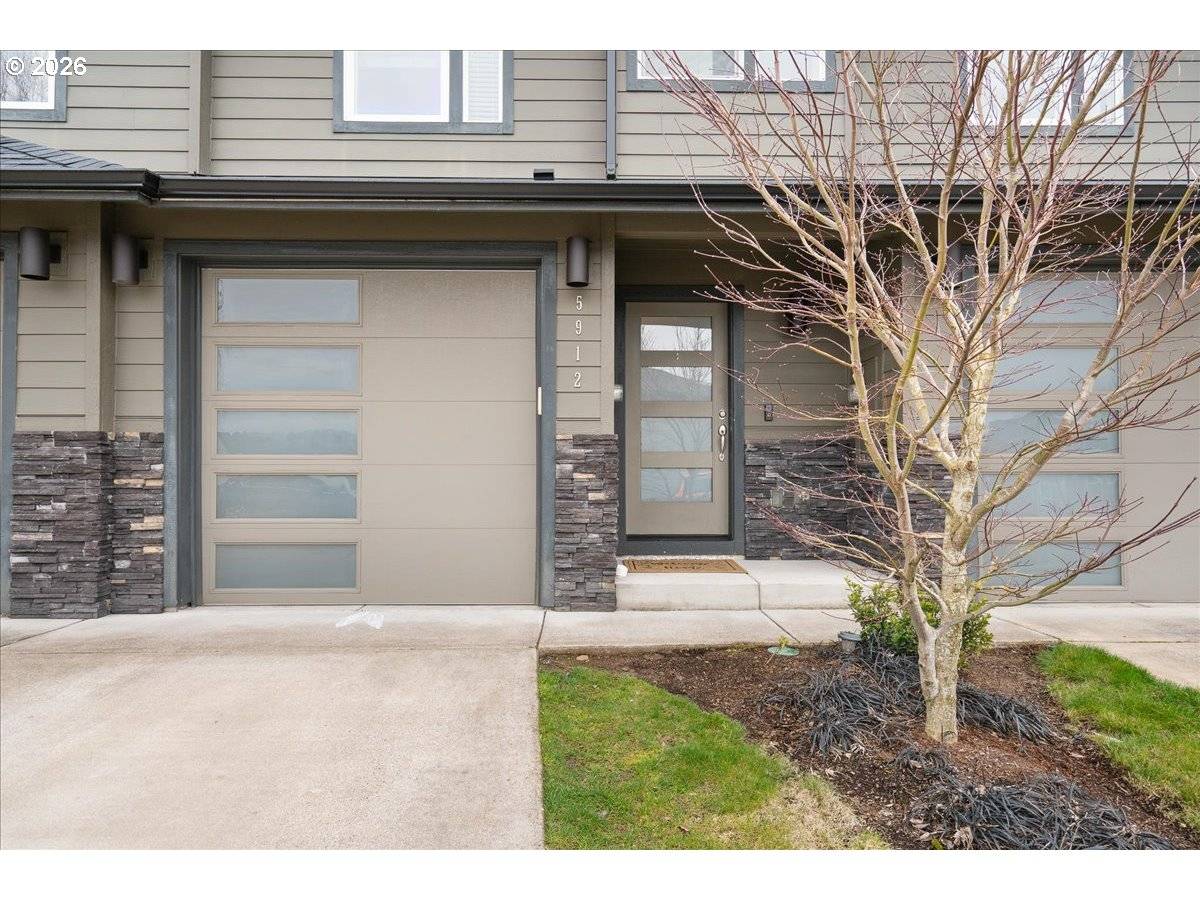 5912 BELKNAP SPRINGS ST, Salem, OR 97306