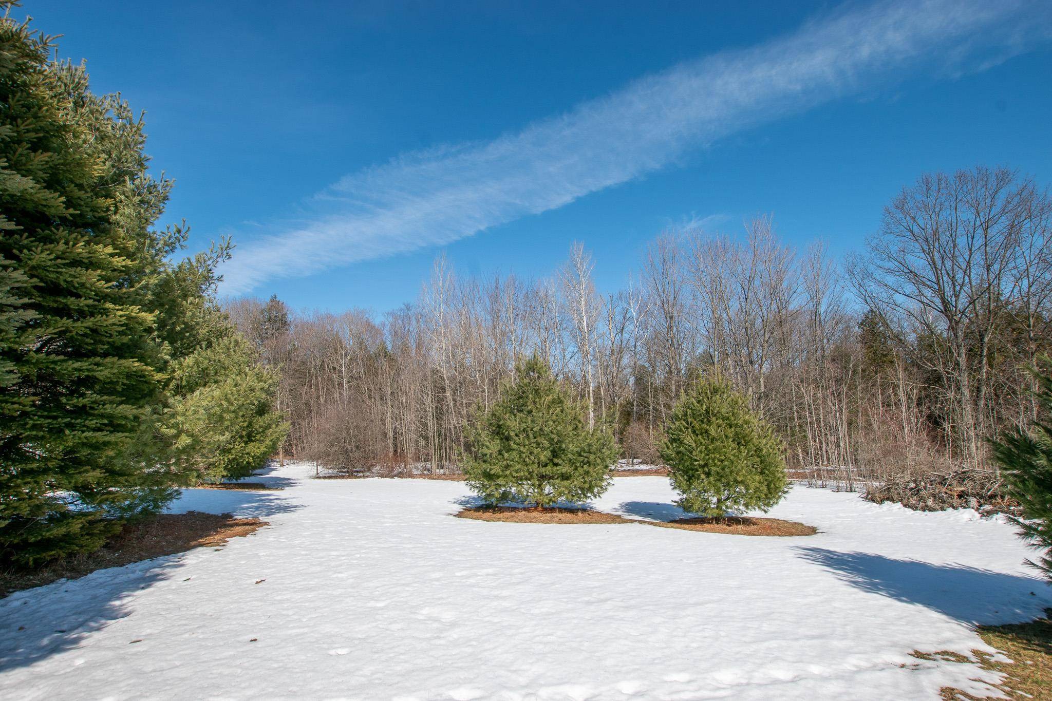 2164 N Belanger Creek DR, Suttonsbaytownship_leelanau, MI 49682