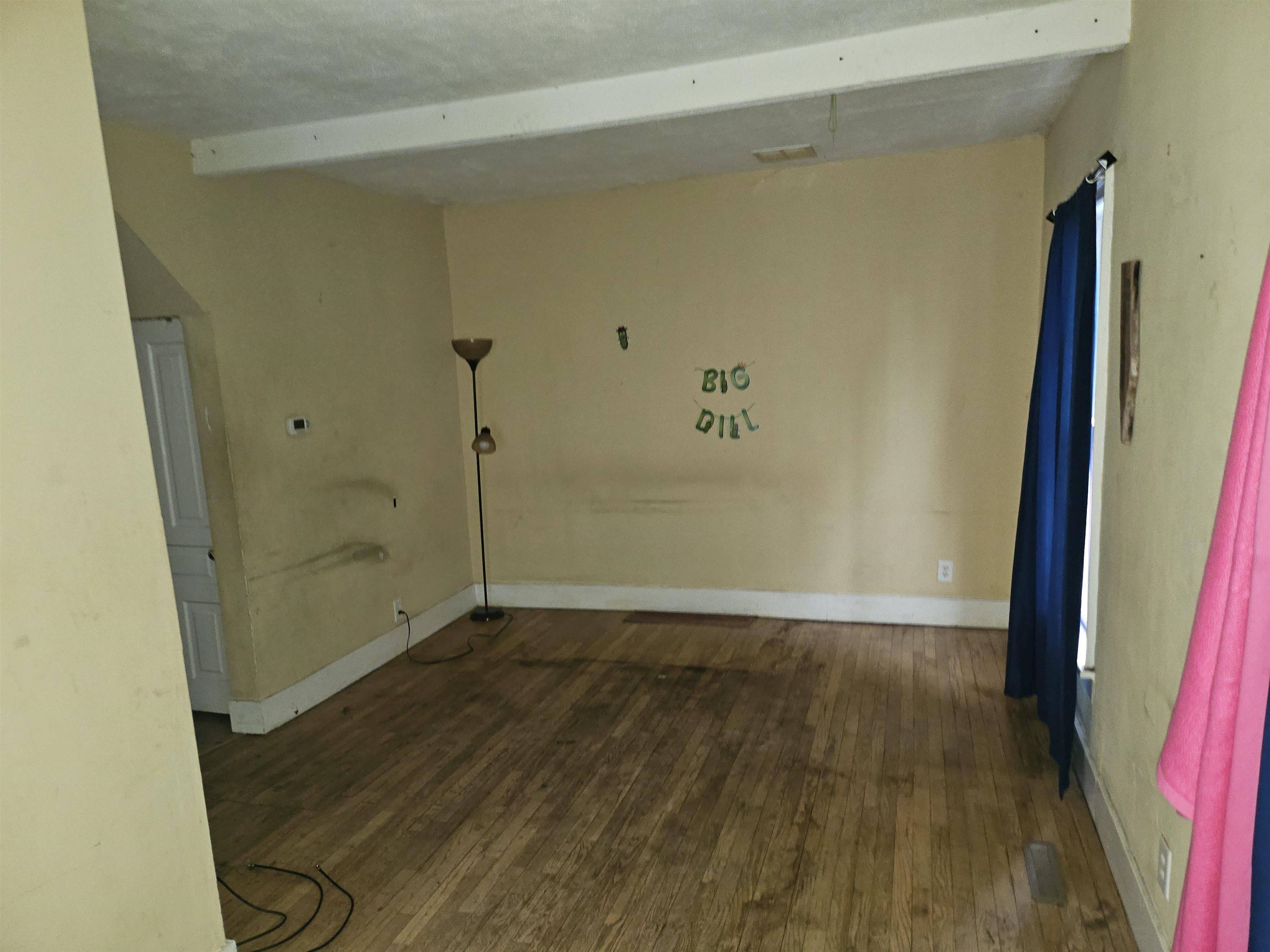 416 S Lansing ST, Mtpleasantcity_isabella, MI 48858