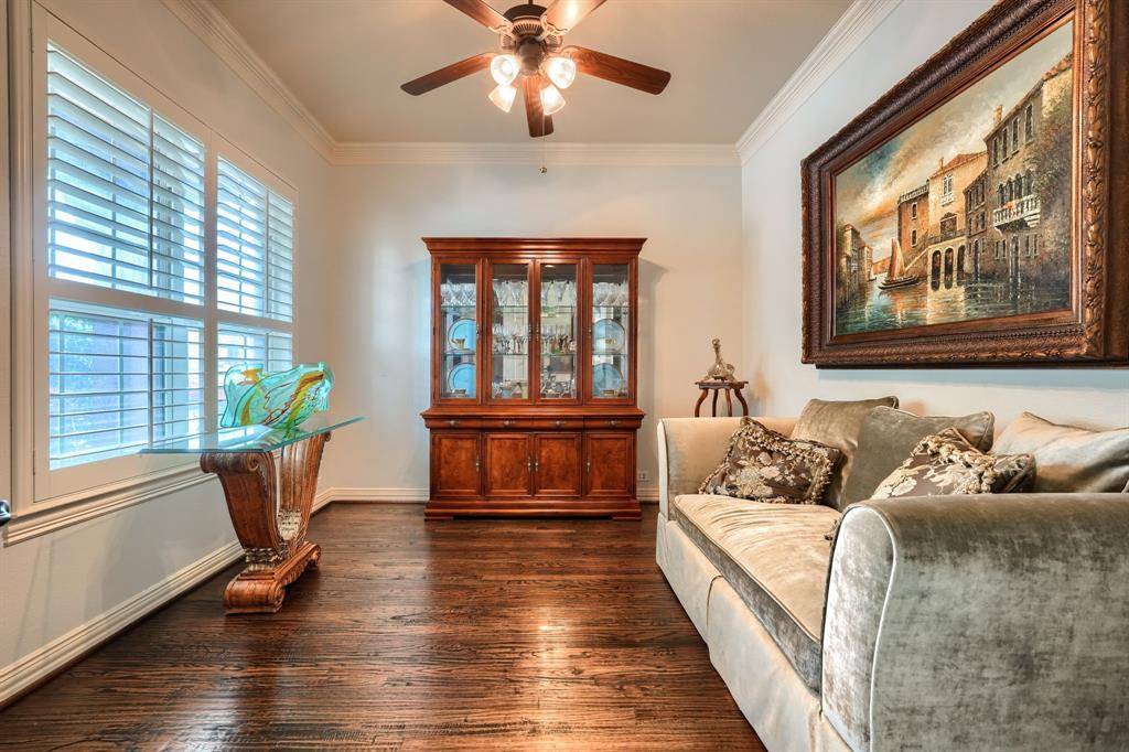 11317 Dujon Lane, Dallas, TX 75218