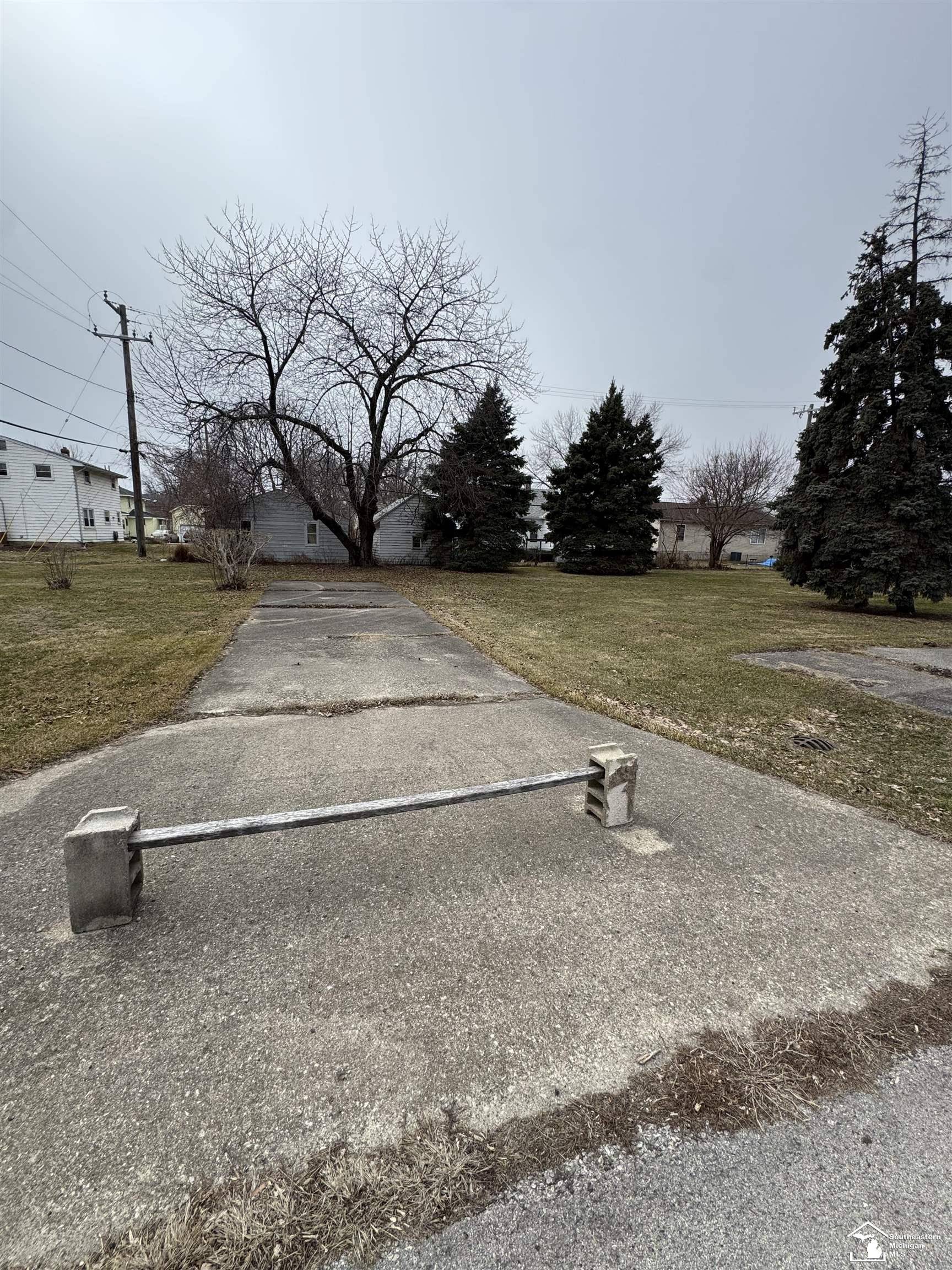 0 4th ST, Newport, MI 48166