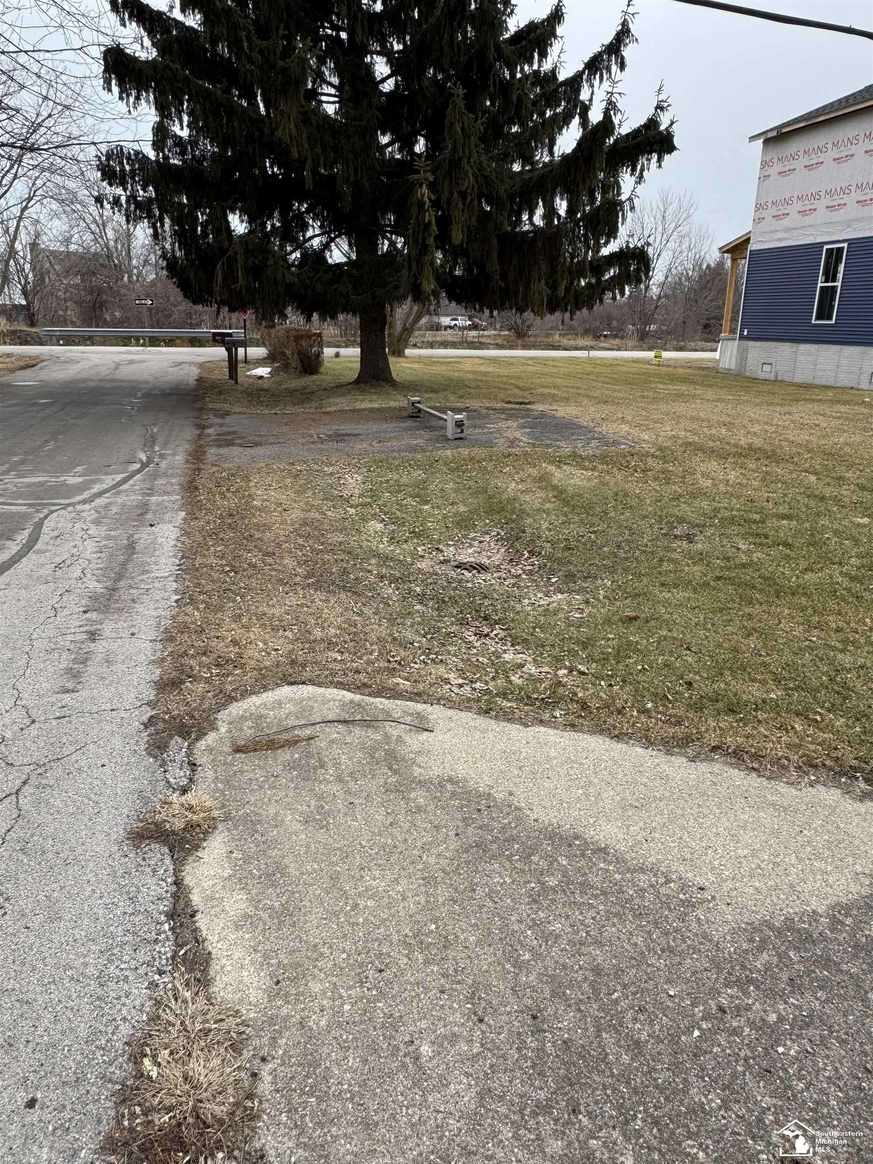 0 4th ST, Newport, MI 48166