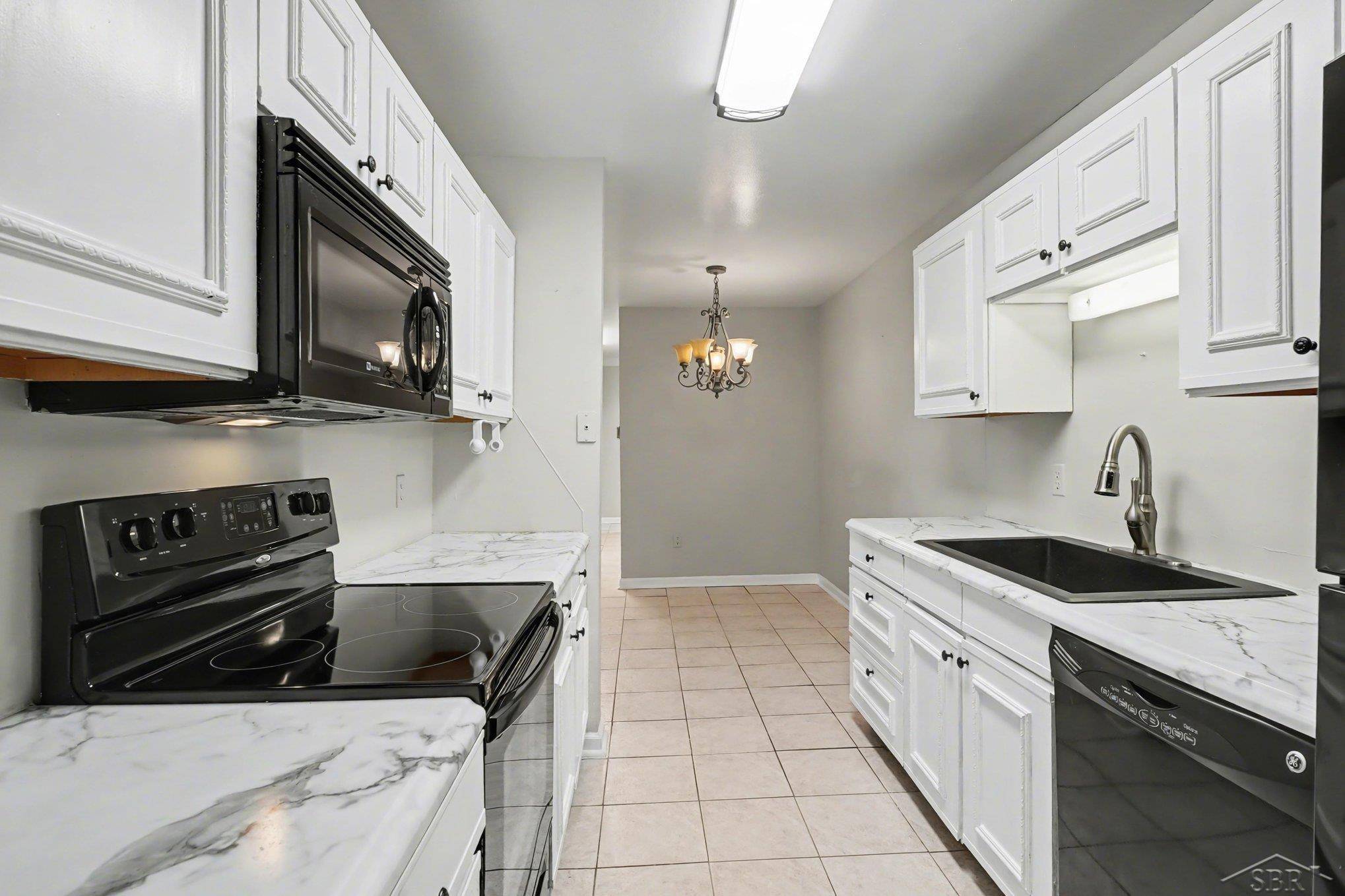 3339 S Cabaret TRL, Saginaw Twp, MI 48603