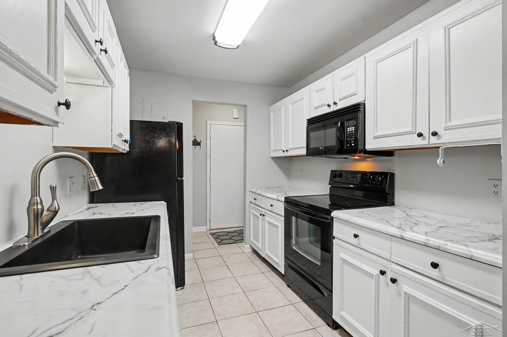 3339 S Cabaret TRL, Saginaw Twp, MI 48603