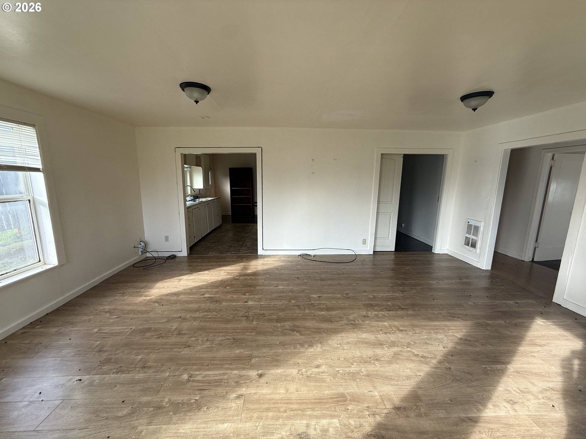 115 N 5TH ST, Lakeside, OR 97449