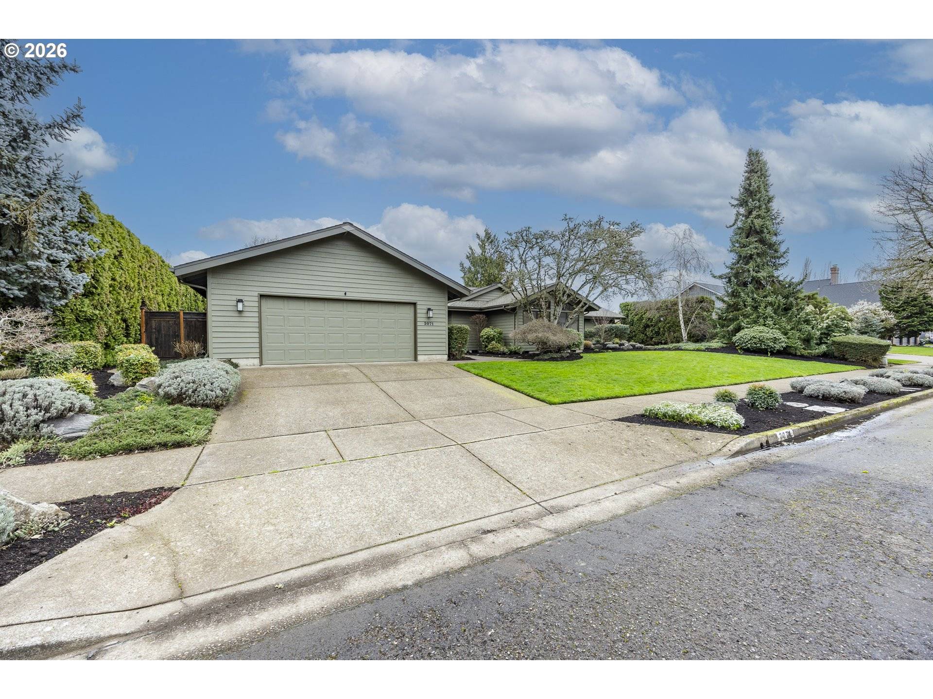2071 MUSKET ST, Eugene, OR 97408