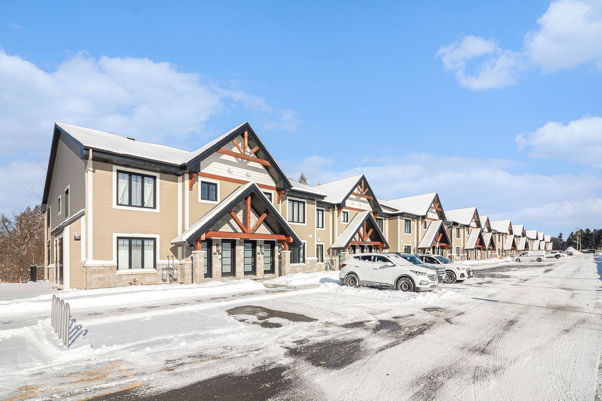 99 St Moritz TRL #410, Russell, ON K0A 1W0