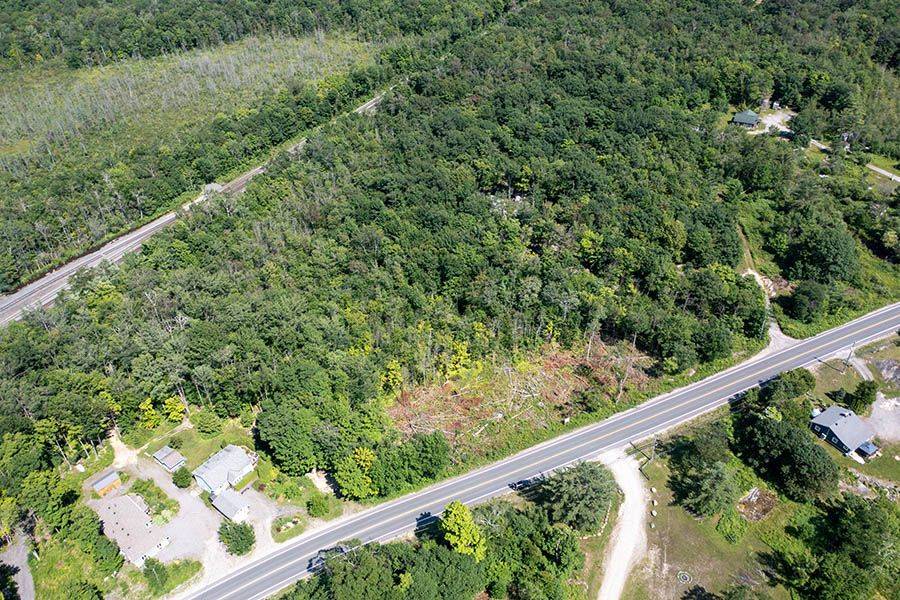 178 High ST, Georgian Bay, ON P0C 1H0