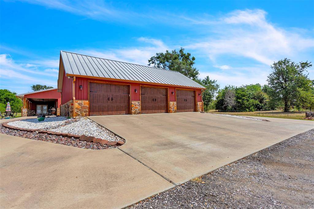 337 County Road 3535, Saltillo, TX 75478