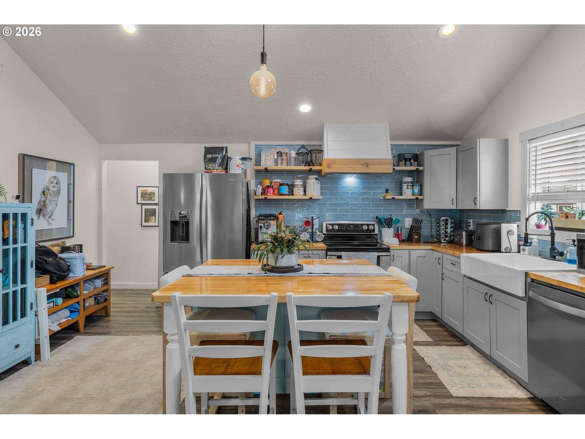 242 NW 1ST AVE, John Day, OR 97845