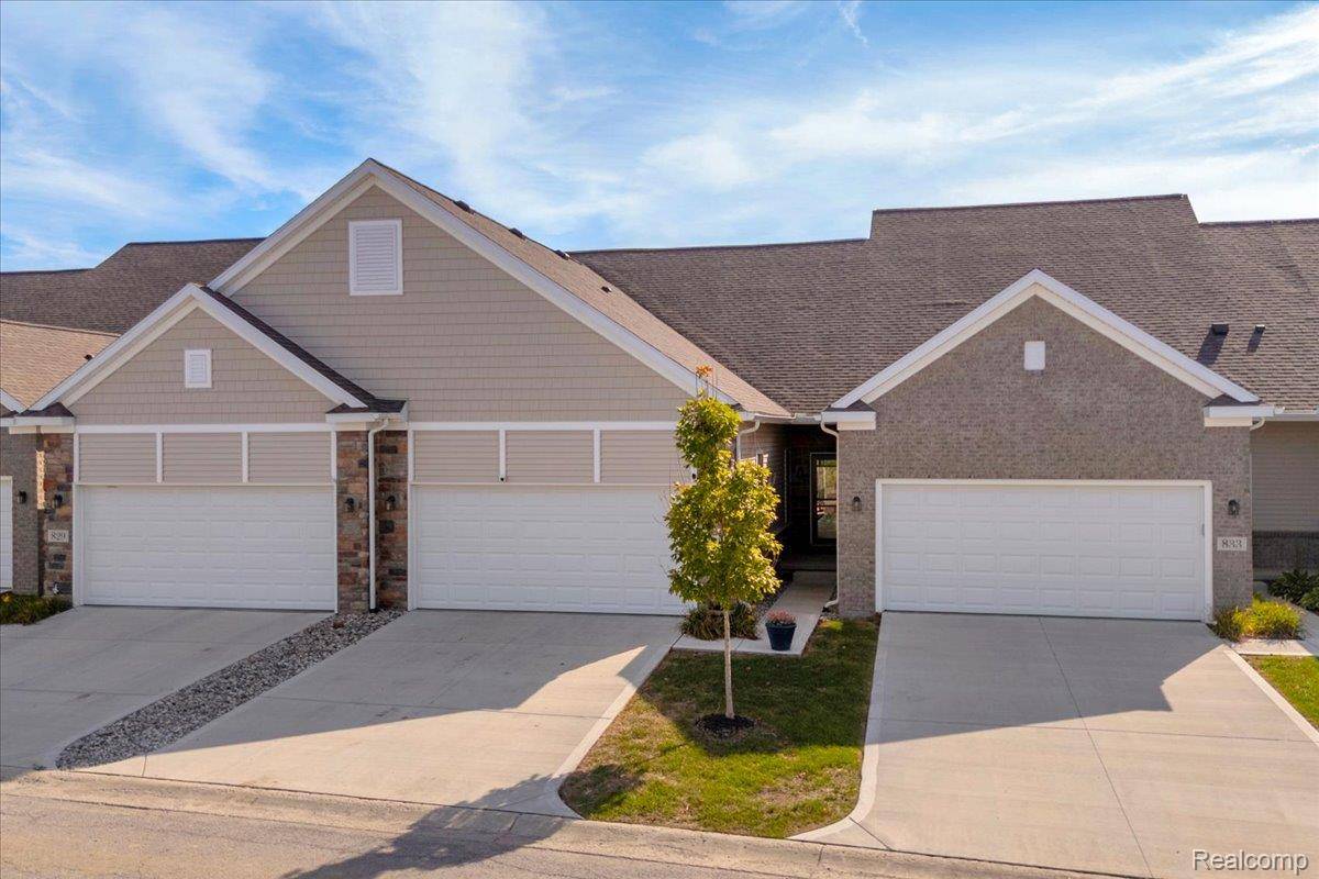 831 Plum Village DR, Raisinville Township, MI 48161