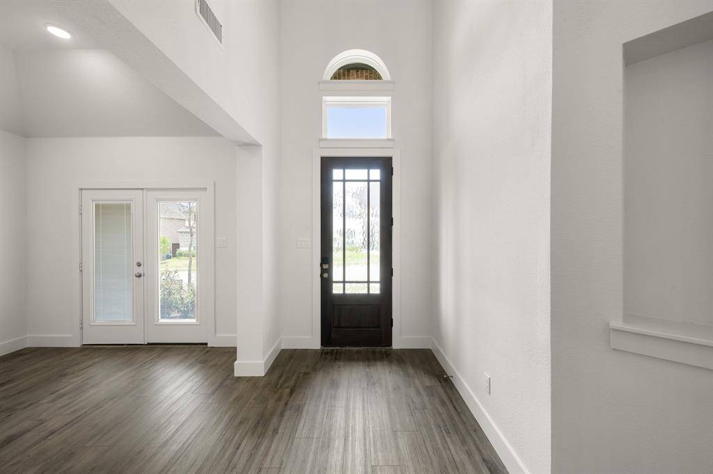 10133 La Frontera Drive, Fort Worth, TX 76179