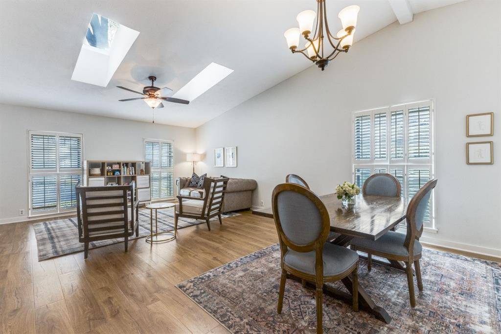 10819 Wallbrook Drive, Dallas, TX 75238