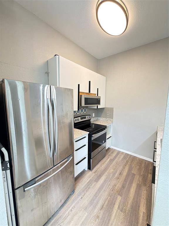 2814 Sherry Street, Arlington, TX 76014