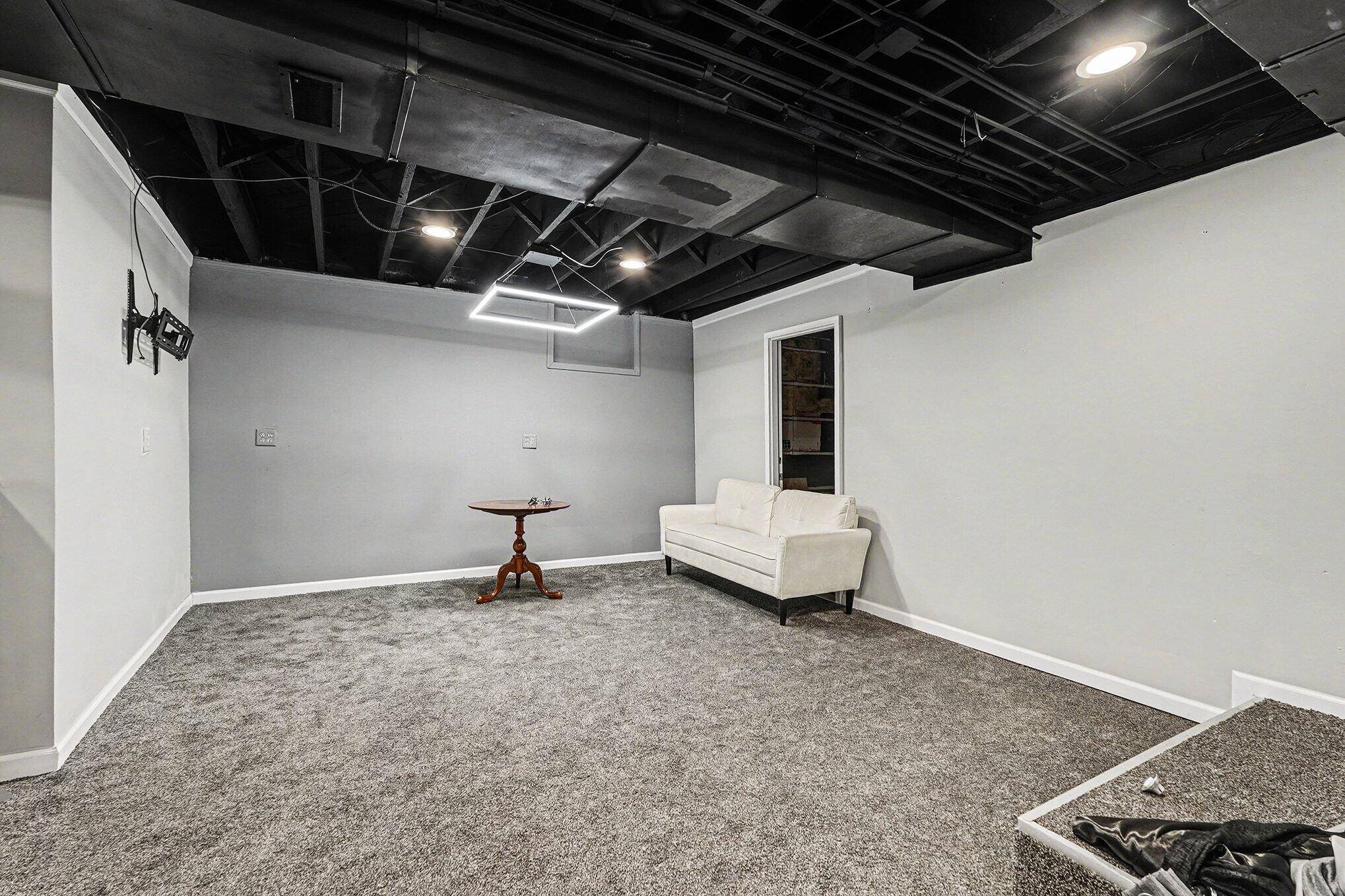 2015 Kalamazoo AVE SE, City Of Grand Rapids, MI 49507