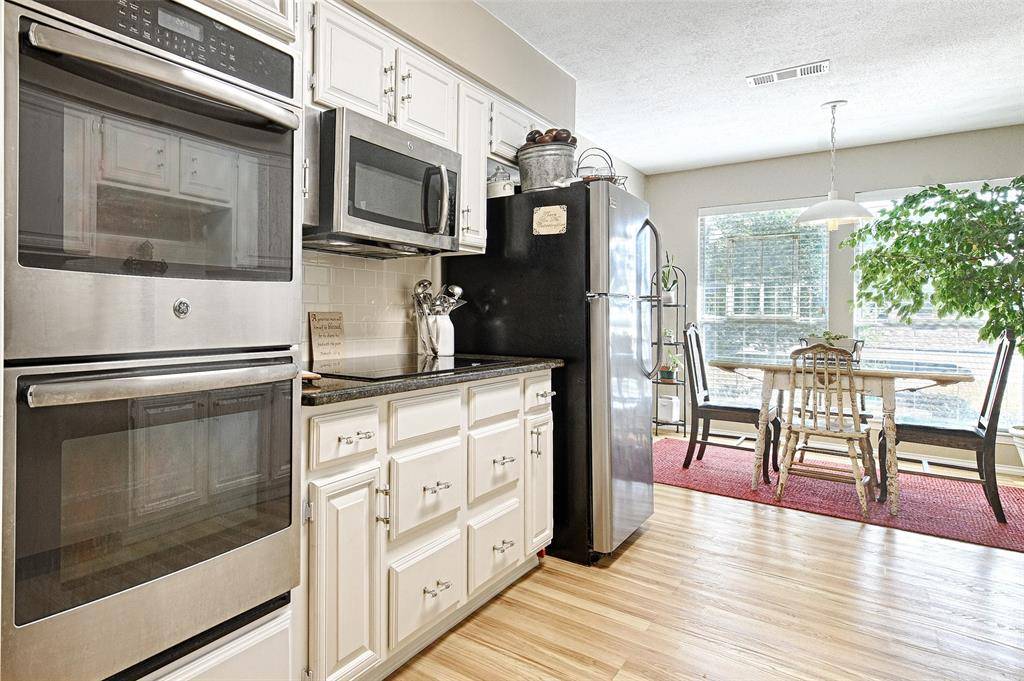 2705 Country Place Drive, Carrollton, TX 75006