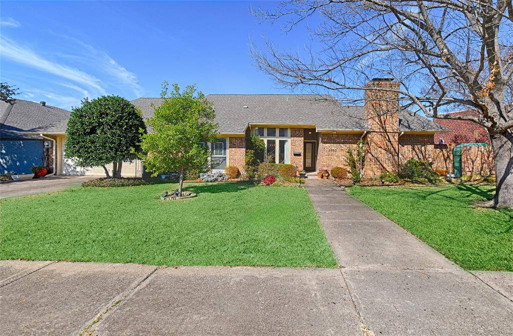 2705 Country Place Drive, Carrollton, TX 75006