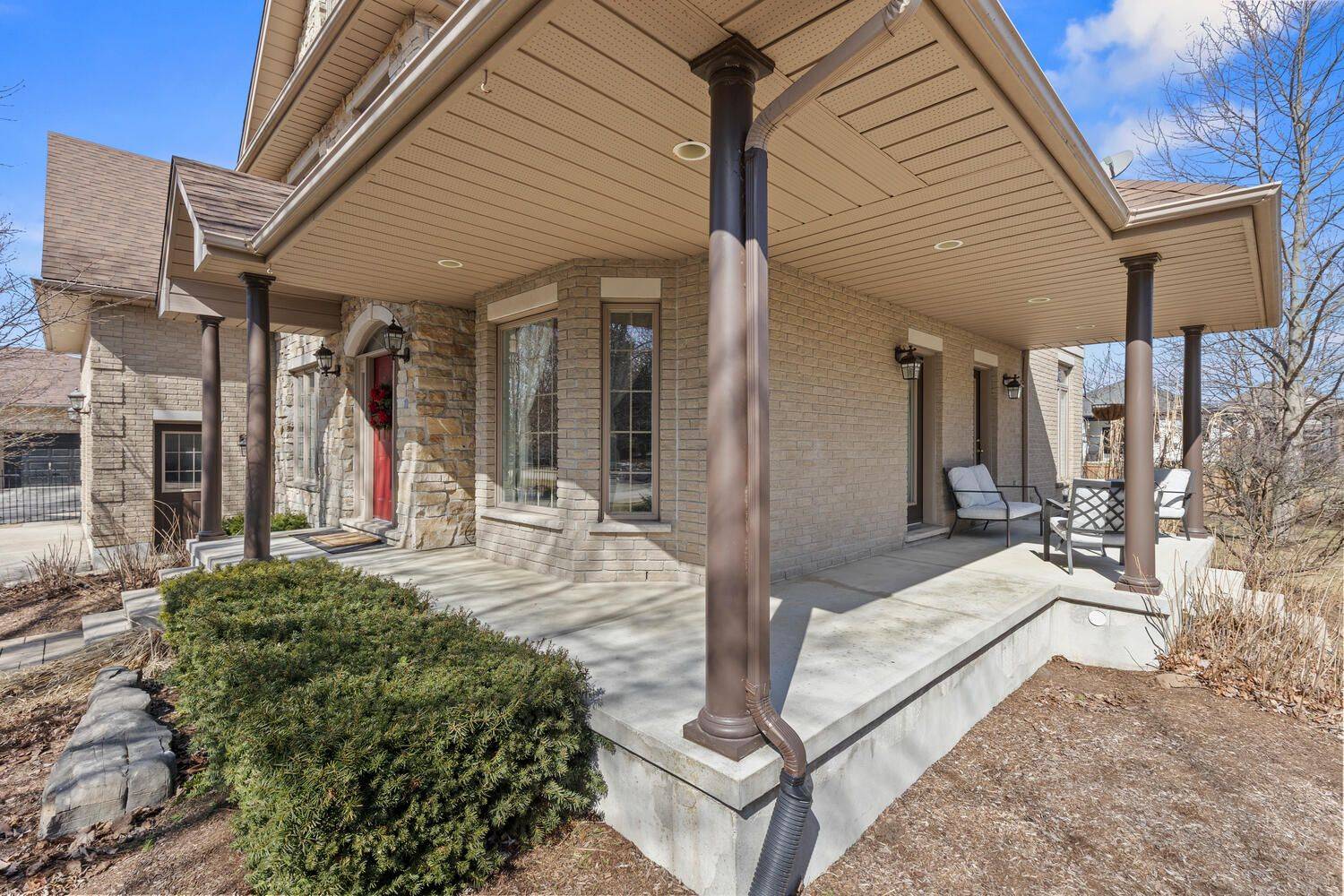 2610 Emerson ST, Strathroy-caradoc, ON N0L 1W0