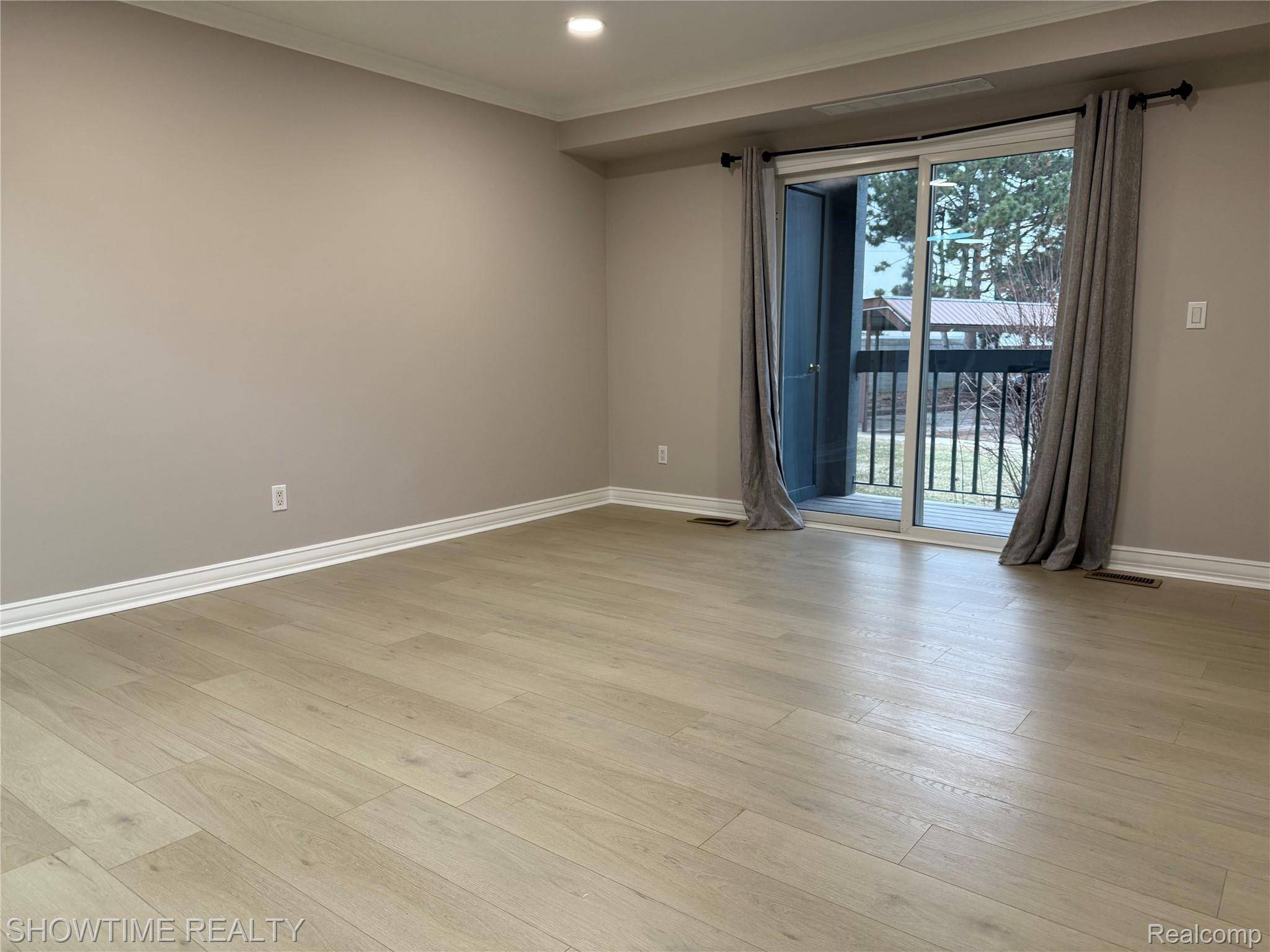 15536 ASHLEY, Macomb Township, MI 48044