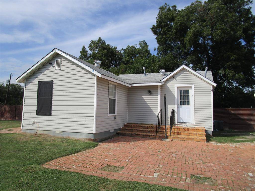 3718 N Westmoreland Road, Dallas, TX 75212