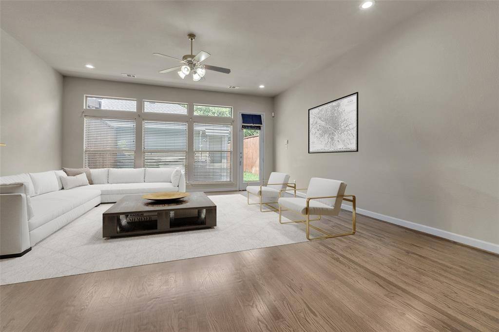 2407 Knight Street, Dallas, TX 75219