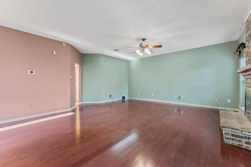 6752 Macintosh Drive, Plano, TX 75023