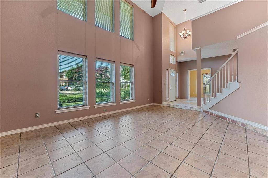 6752 Macintosh Drive, Plano, TX 75023