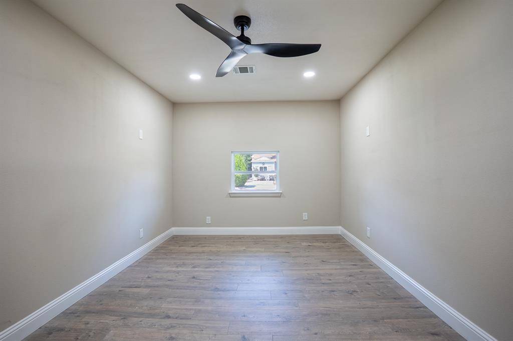 2662 Wilhurt Avenue, Dallas, TX 75216