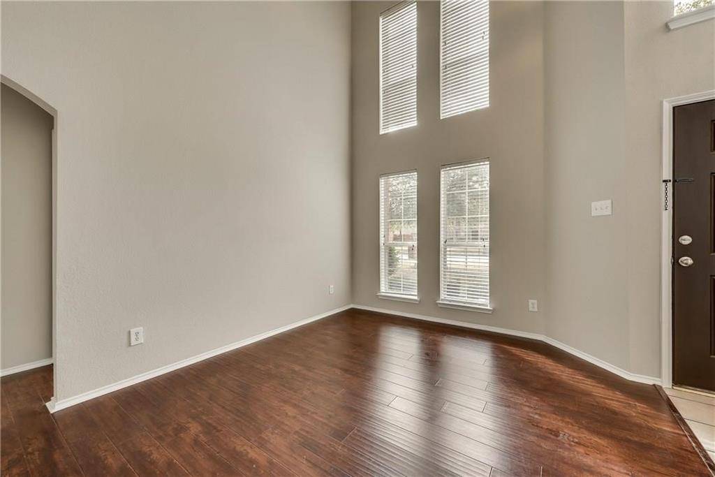 409 Knoll Park Court, Mckinney, TX 75072