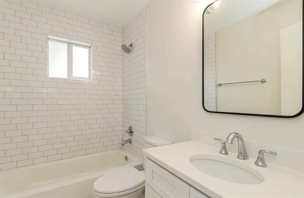 425 N Rosemont Avenue #105, Dallas, TX 75208