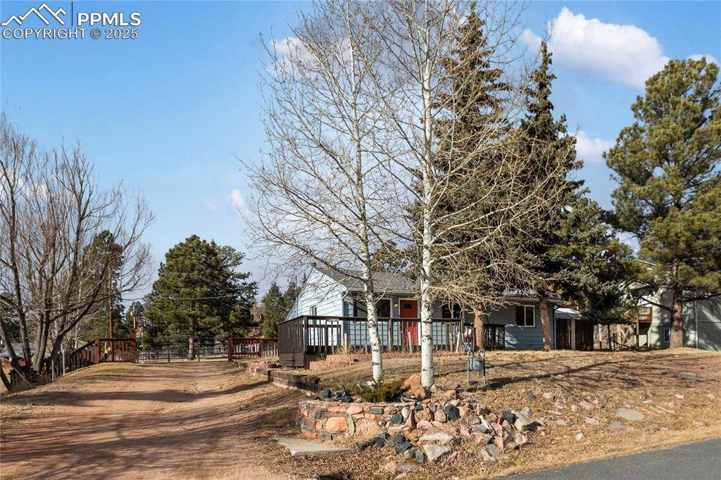 410 N Baldwin ST, Woodland Park, CO 80863