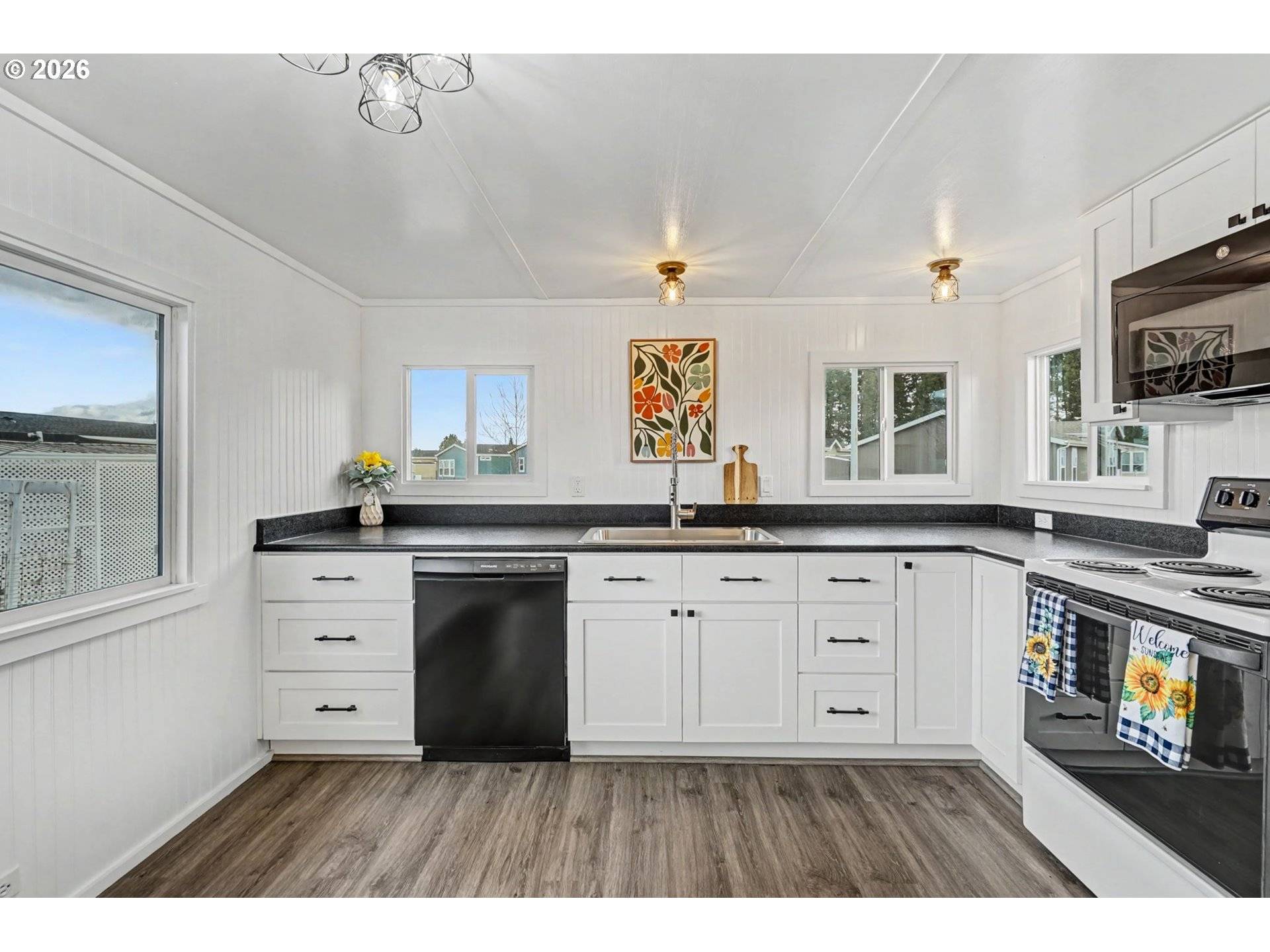 2200 Lancaster DR SE #14A, Salem, OR 97317