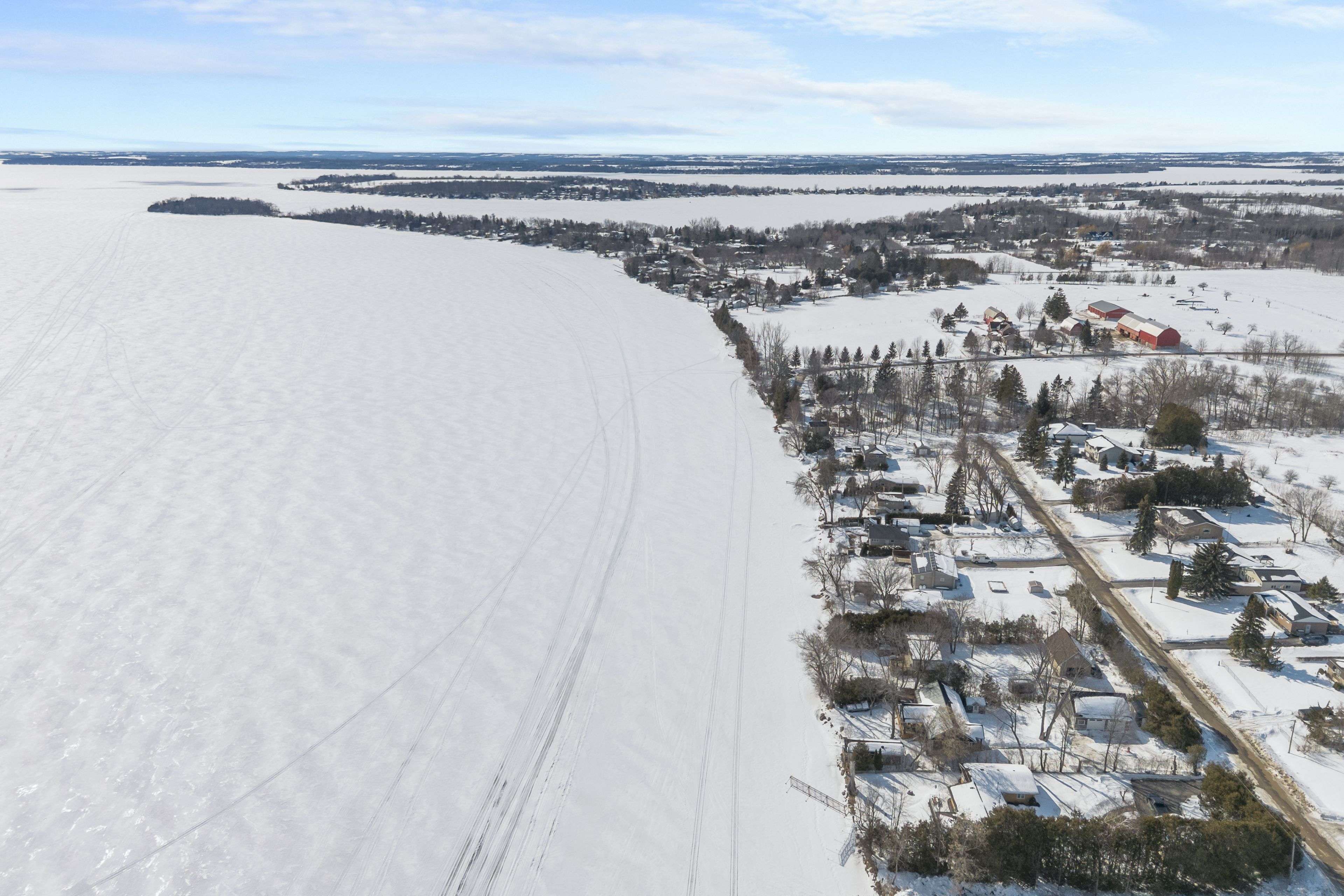 18 Lakeview BLVD, Kawartha Lakes, ON K0M 2C0