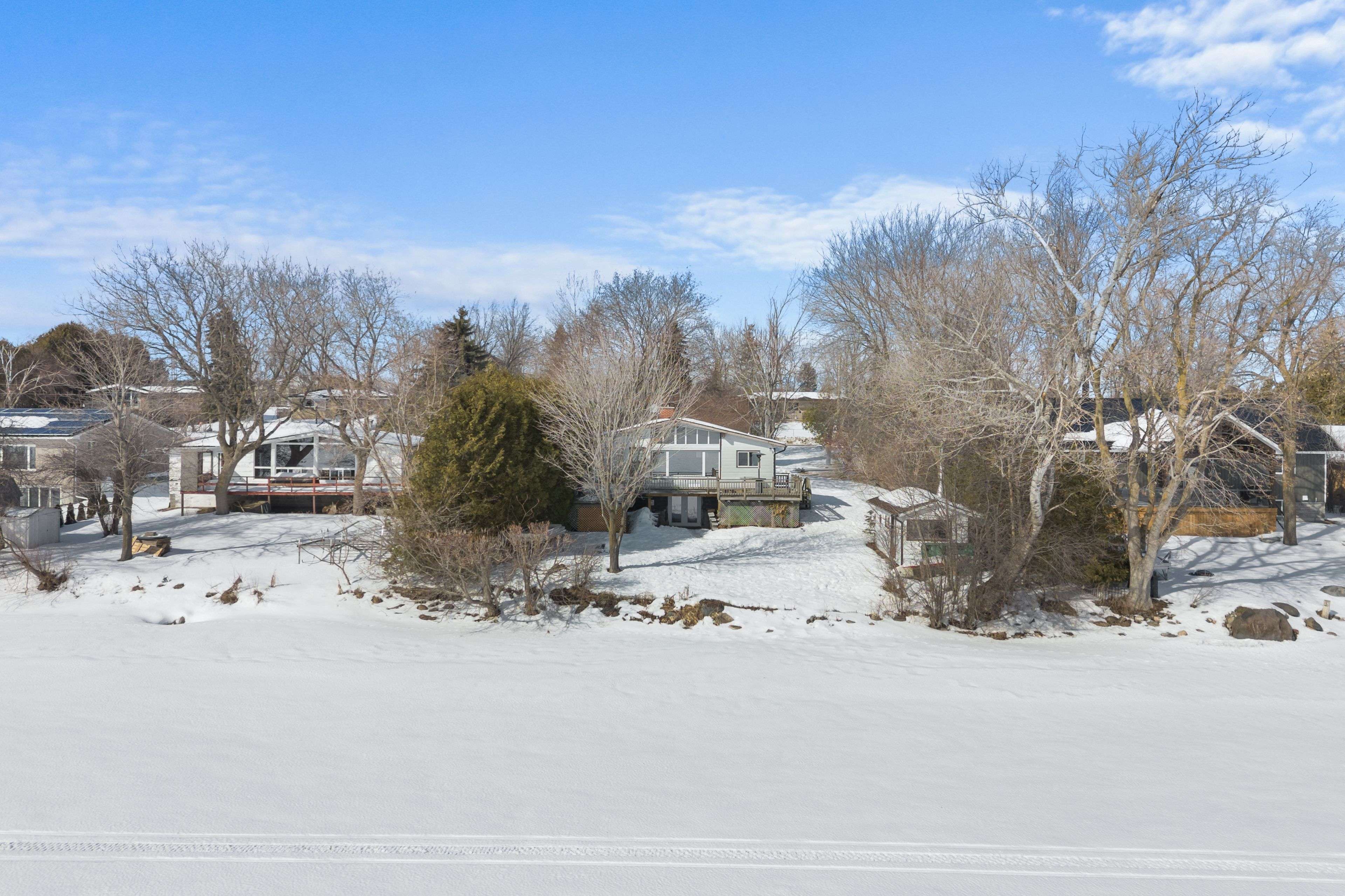 18 Lakeview BLVD, Kawartha Lakes, ON K0M 2C0