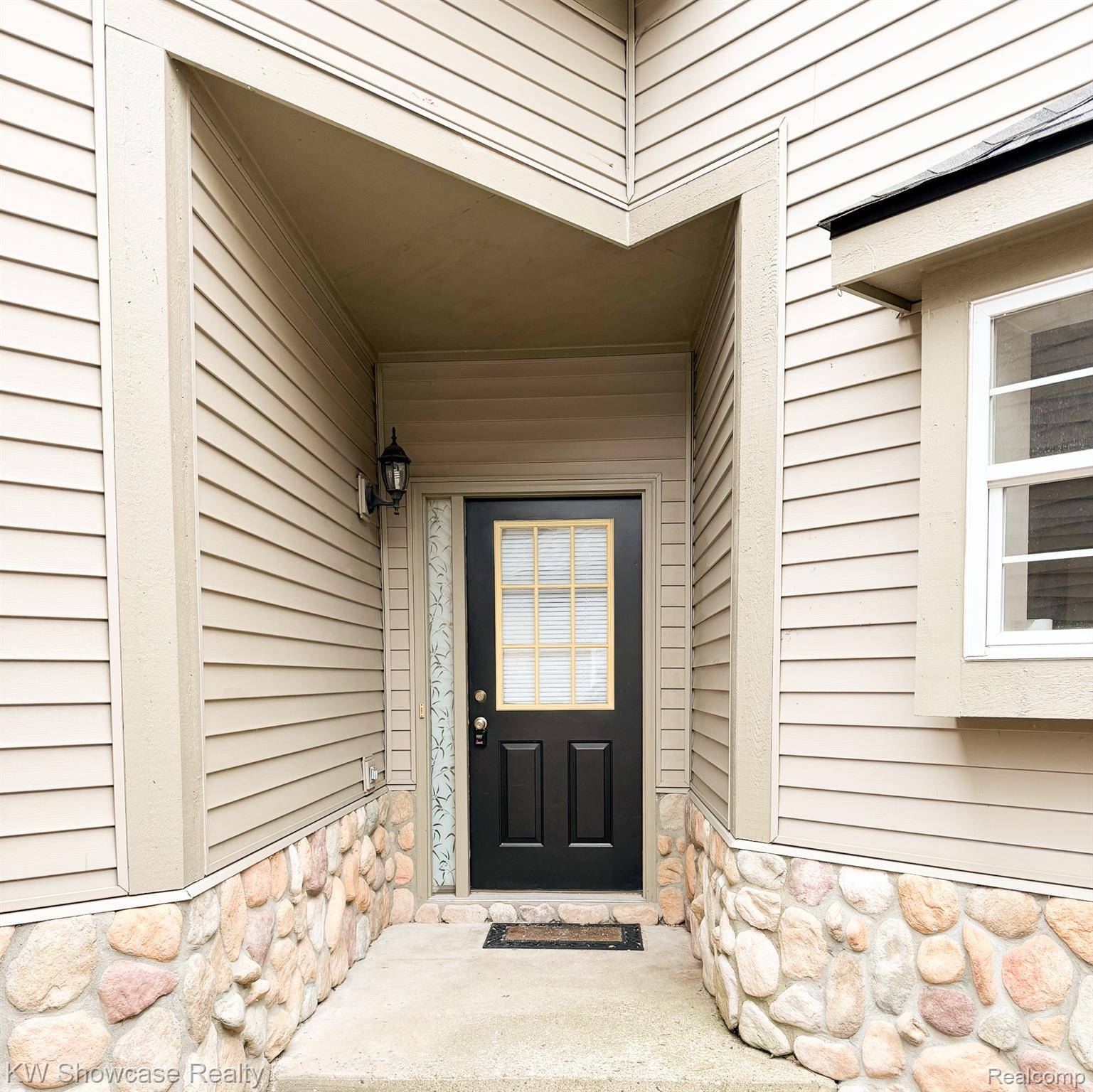 4509 Alexander Pines DR, Independence Charter Township, MI 48346