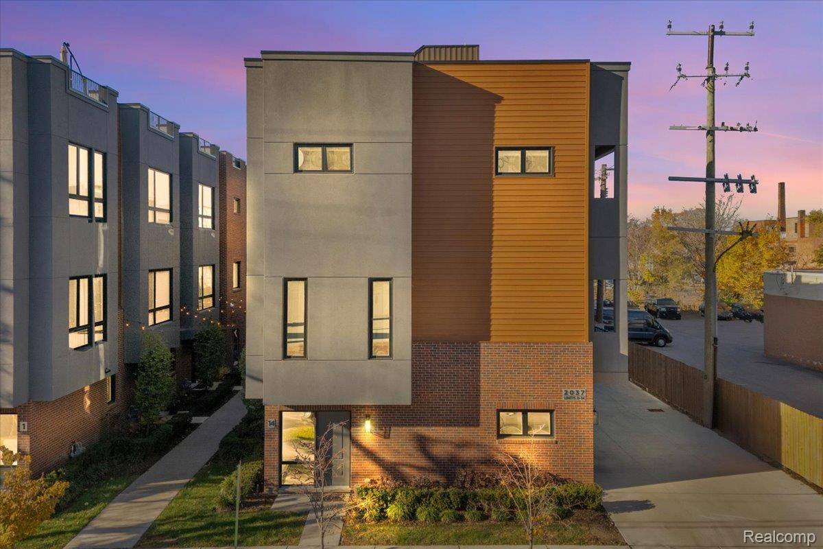 2037 11th ST #9, Detroit, MI 48216