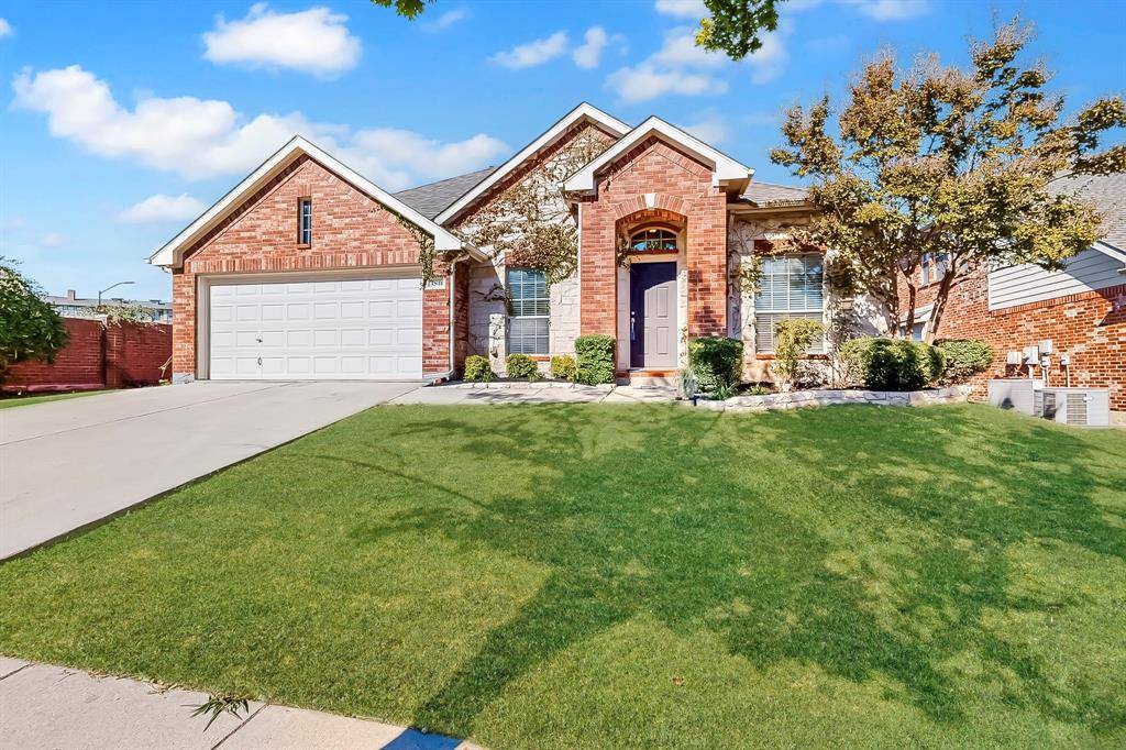 3501 Amador Drive, Fort Worth, TX 76244