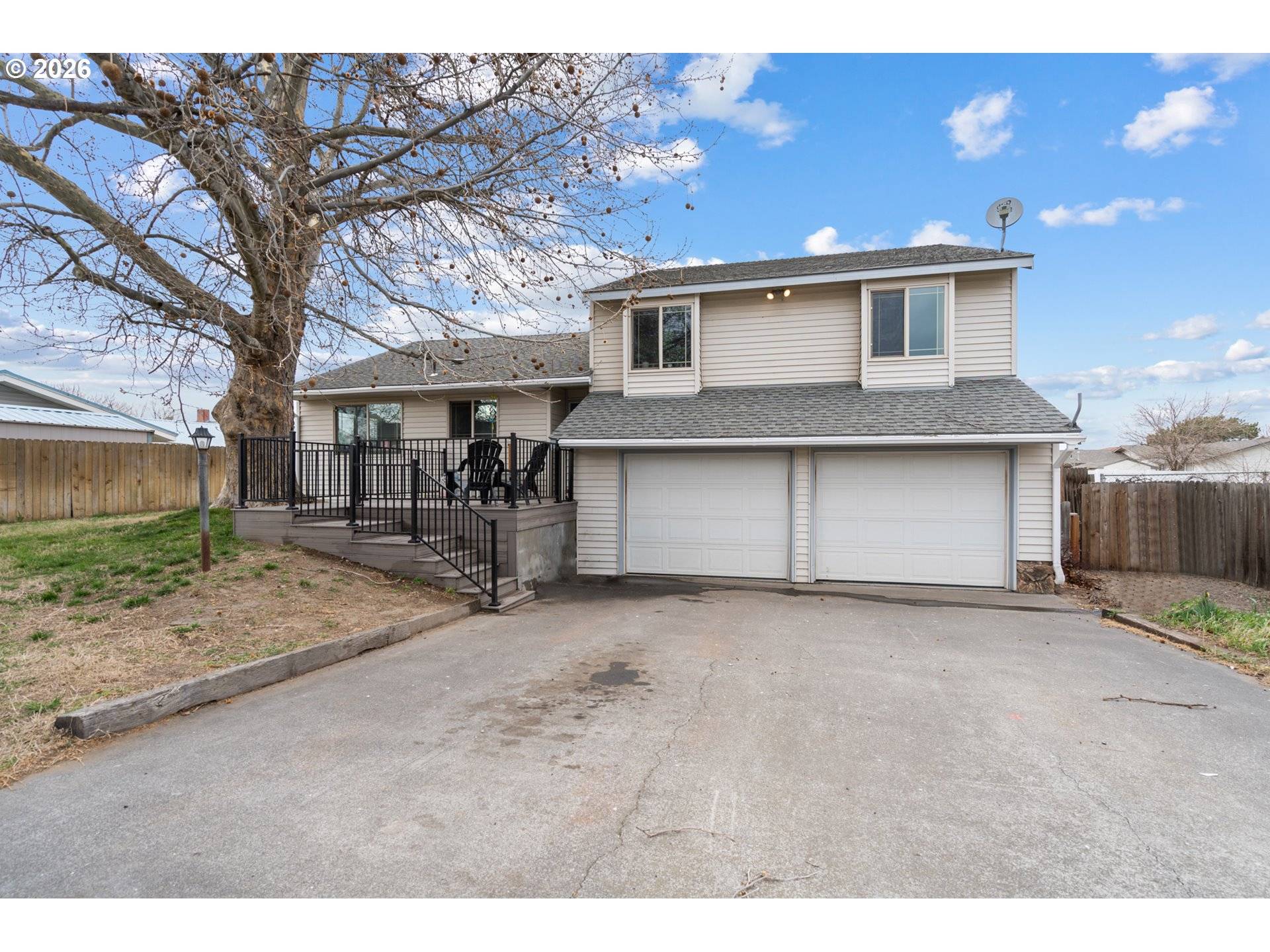 108 JOHN DAY ST, Umatilla, OR 97882