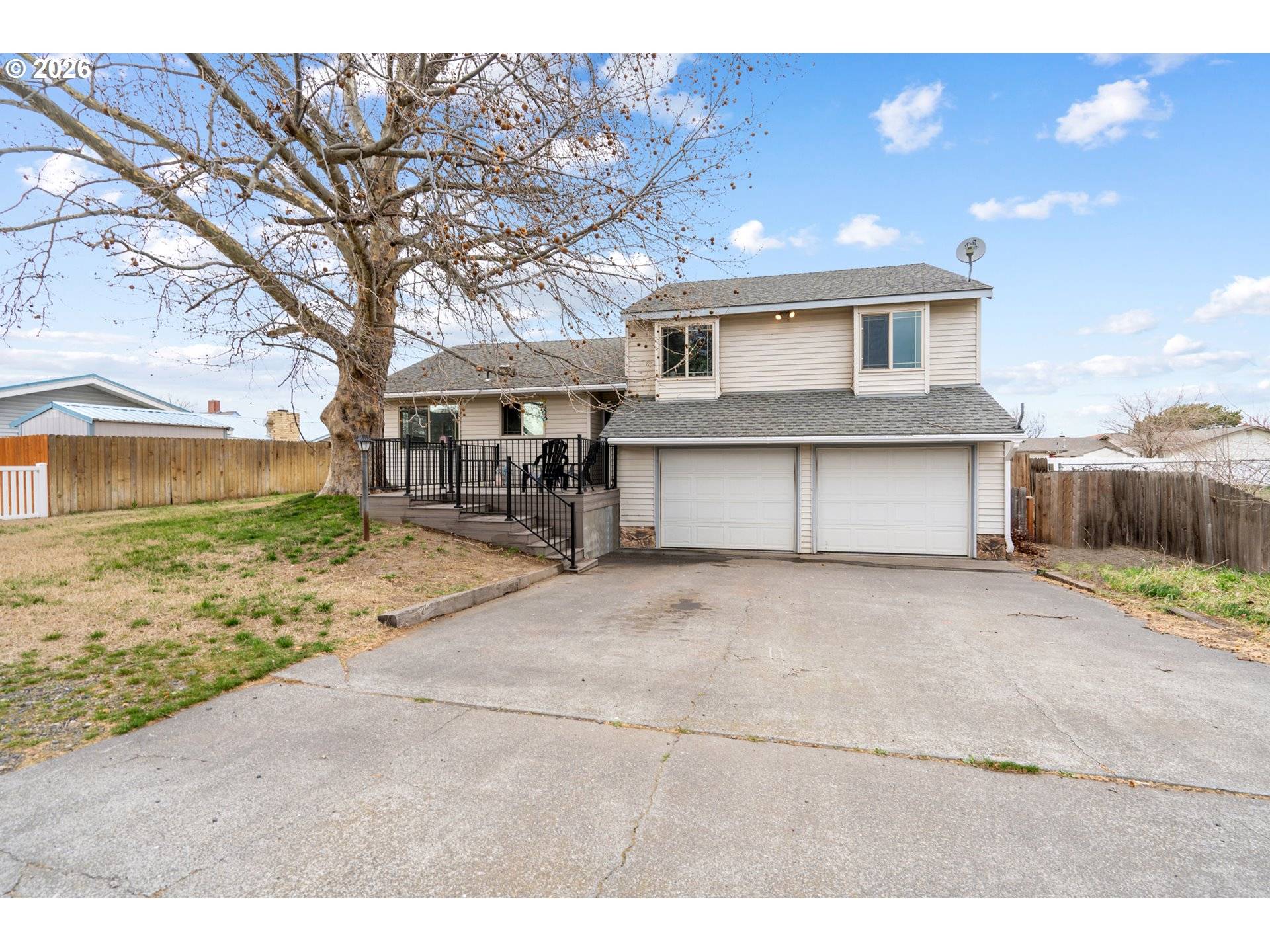 108 JOHN DAY ST, Umatilla, OR 97882