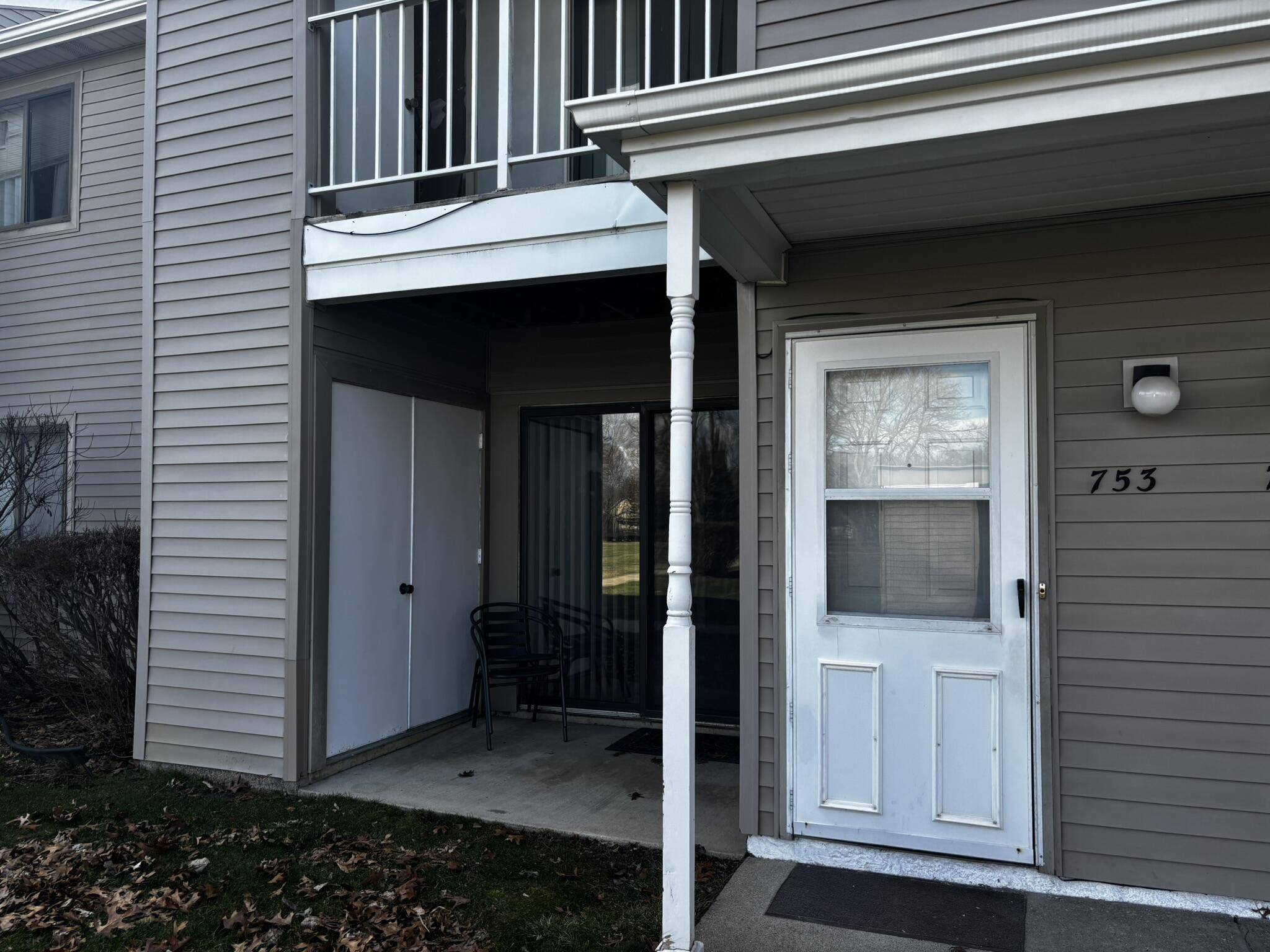 753 Clubhouse DR, Ypsilanti City, MI 48197