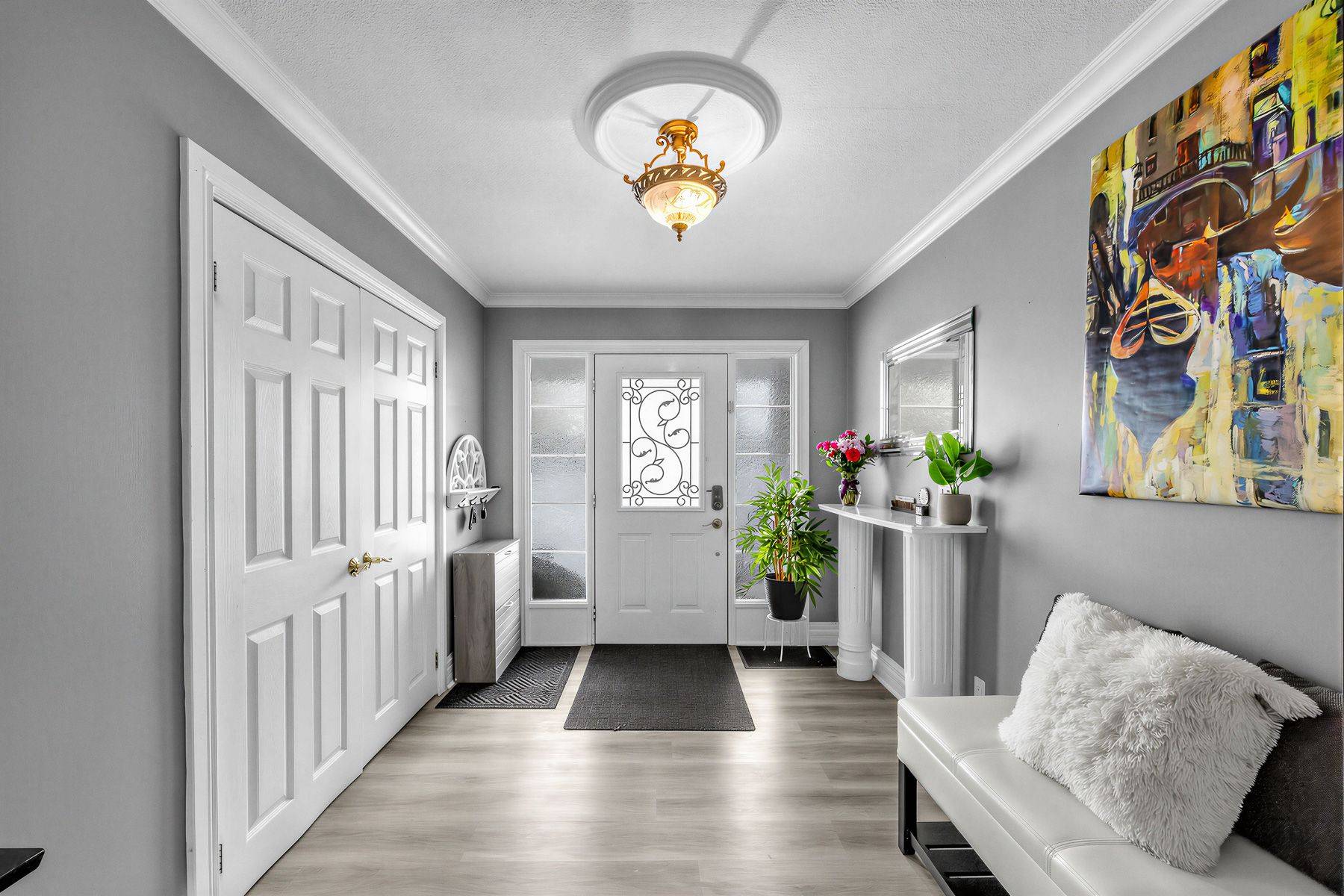 691 Fernhill BLVD, Oshawa, ON L1J 5K2