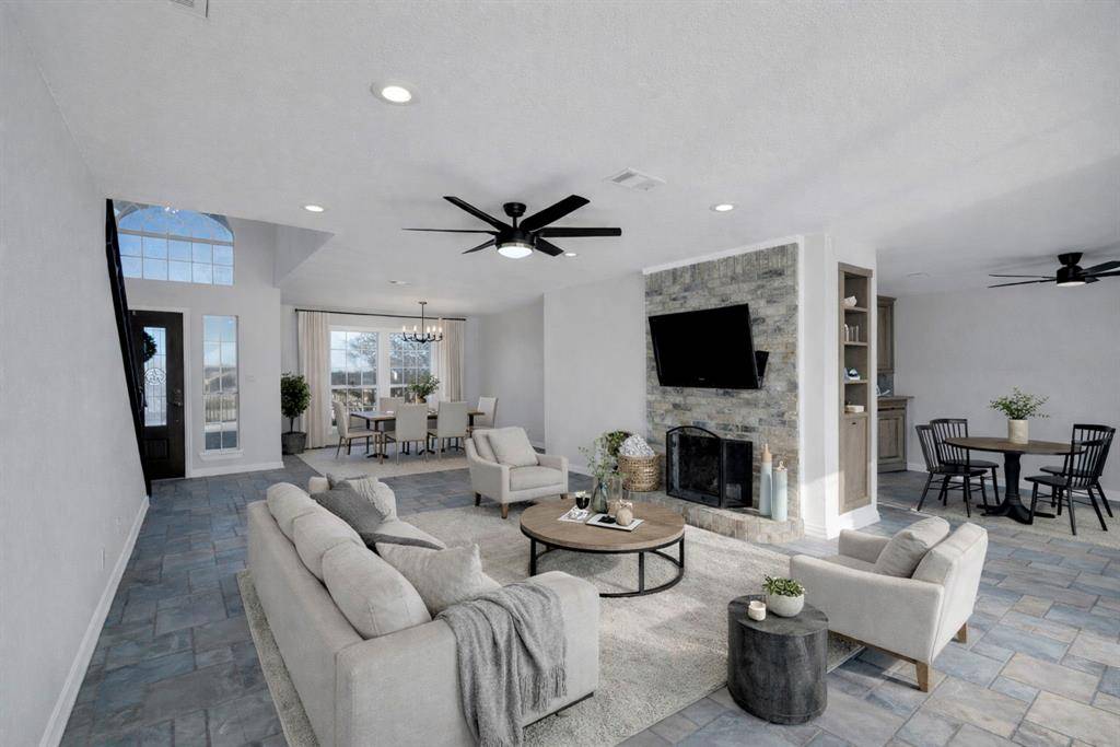 363 Balcones Drive, Fort Worth, TX 76108